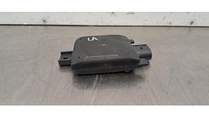 Gebruikte Radar sensor Seat Alhambra (7N) 1.4 TSI 16V Prijs € 133,10 Inclusief btw aangeboden door Autohandel Didier