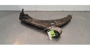 Gebruikte Draagarm rechts-voor Seat Alhambra (7N) 1.4 TSI 16V Prijs € 66,55 Inclusief btw aangeboden door Autohandel Didier