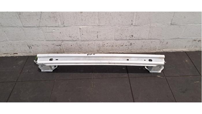 Bumperframe achter Toyota Yaris