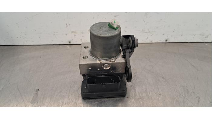 ABS Pomp Volkswagen Polo ABS Pomp Volkswagen Polo