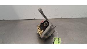 Gebruikte Motorrubber Volkswagen Polo VI (AW1) 1.0 MPi 12V Prijs € 48,40 Inclusief btw aangeboden door Autohandel Didier