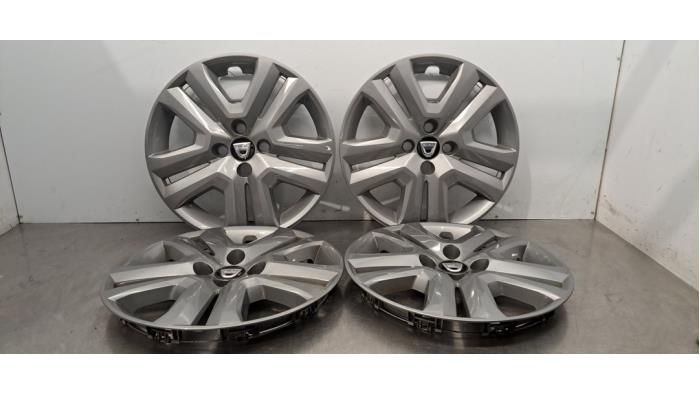 Wieldop set Dacia Sandero