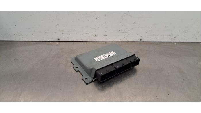 Ordinateur gestion moteur Dacia Sandero