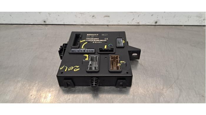 Zekeringkast Dacia Sandero