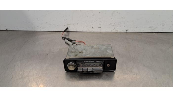 Radio Peugeot 504