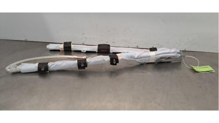 Oro pagalvių užvalkalas dešinėje Dacia Sandero