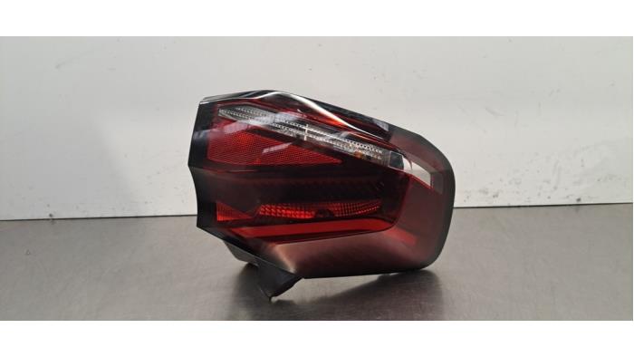 Feu arrière gauche Citroen C4