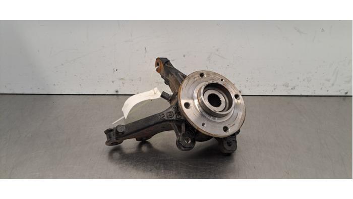 Fusee links-voor Citroen C4