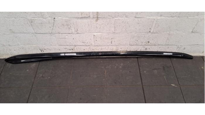 Rail de toit droit Peugeot 308