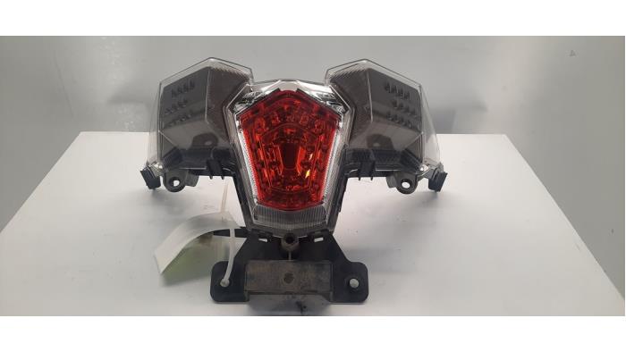 Takavalo vasen+oikea Sym Diversen