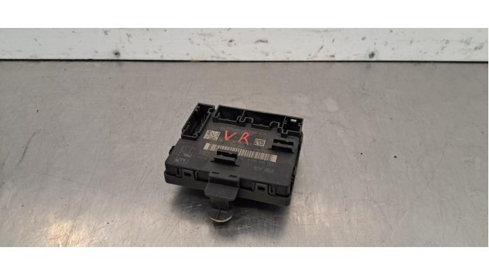Centrale Deurvergrendelings Module Volkswagen Golf