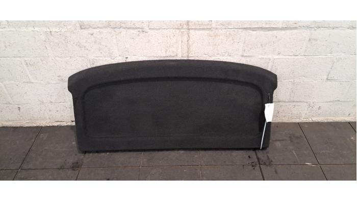 Hoedenplank Volkswagen Golf