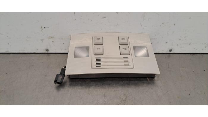 Oswietlenie wewnetrzne przód Volkswagen Golf