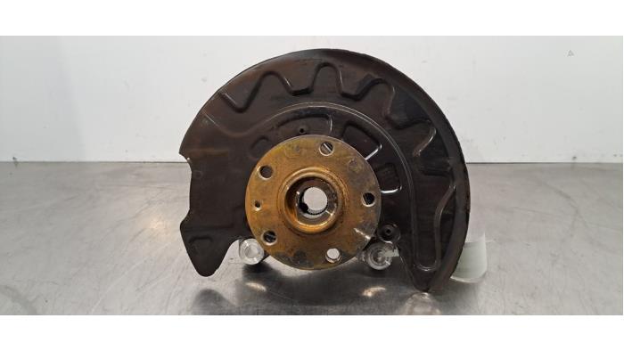 Fusee rechts-voor Audi Q3