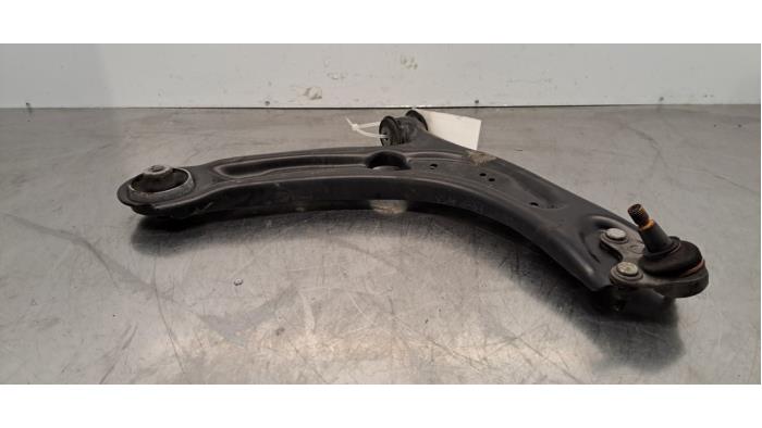 Querlenker rechts vorne Audi Q3