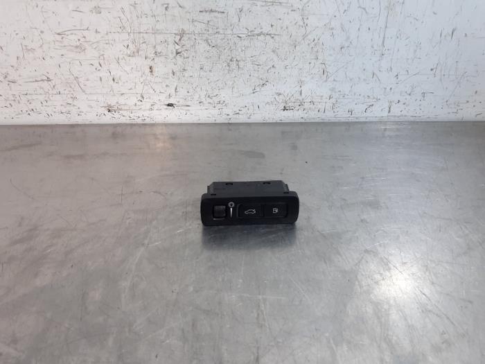 Schakelaar achterklep Volvo XC40