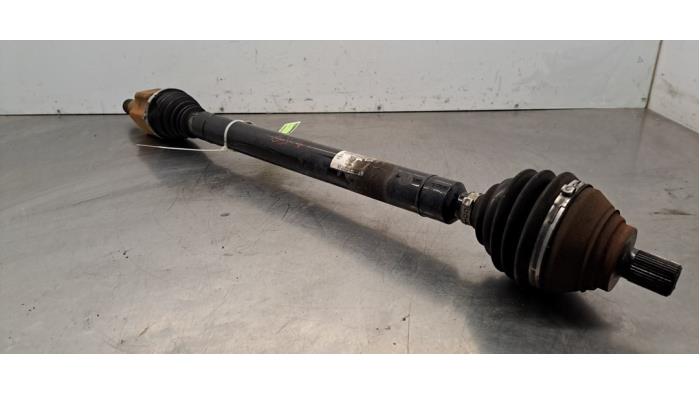 Dešinysis priekinis varantysis velenas Audi Q3