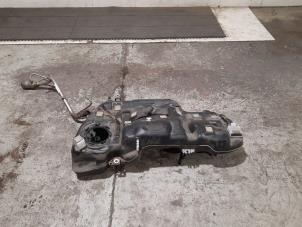 Gebruikte Tank Volvo XC40 (XZ) 1.5 T3 Twin Engine 12V Prijs € 199,65 Inclusief btw aangeboden door Autohandel Didier