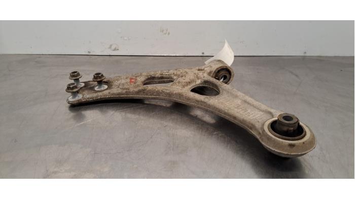 Draagarm rechts-voor Opel Combo