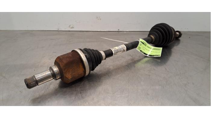 Kairės pusės priekinis varantysis velenas Opel Combo