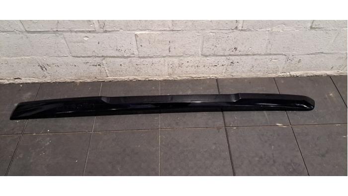 Dakrail rechts Citroen C3