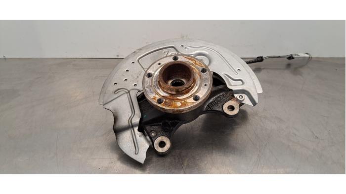 Fusee rechts-voor Peugeot 408