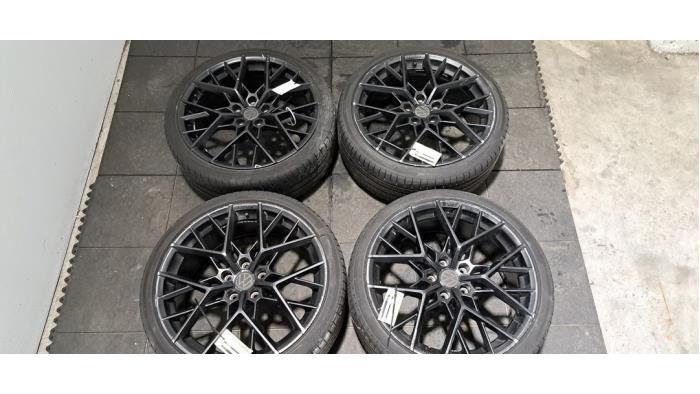 Kit jantes + pneumatiques Volkswagen Golf