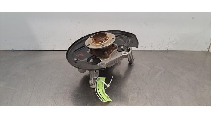 Fusee rechts-achter Peugeot 408