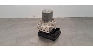 Gebruikte ABS Pomp Peugeot Expert (V1/VA/VB/VE/VF/VT/VY) 2.0 Blue HDi 145 16V Prijs € 459,80 Inclusief btw aangeboden door Autohandel Didier