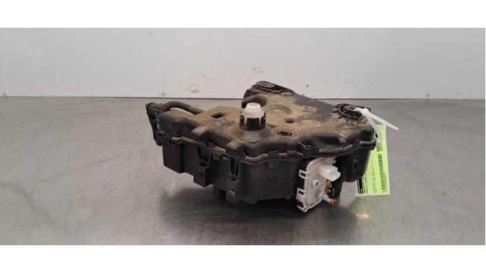 Additatief tank Peugeot Expert