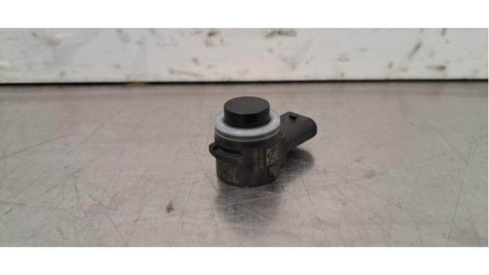 Czujnik parkowania Peugeot 208