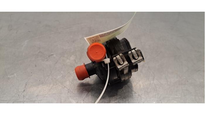 Extra waterpomp Audi A3