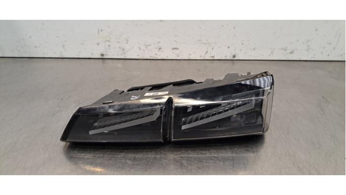 Højre baglygte Peugeot 308