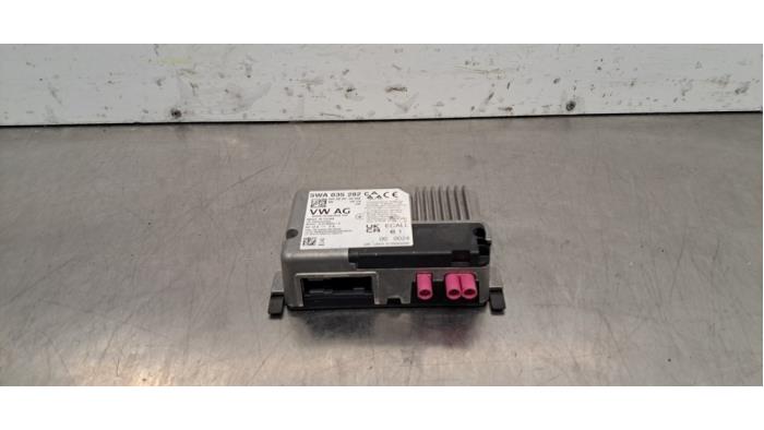 Communicatie module Volkswagen Transporter