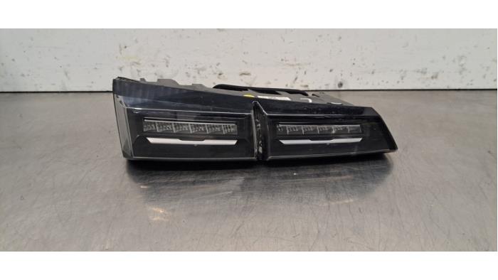 Лівий задній ліхтар Peugeot 408