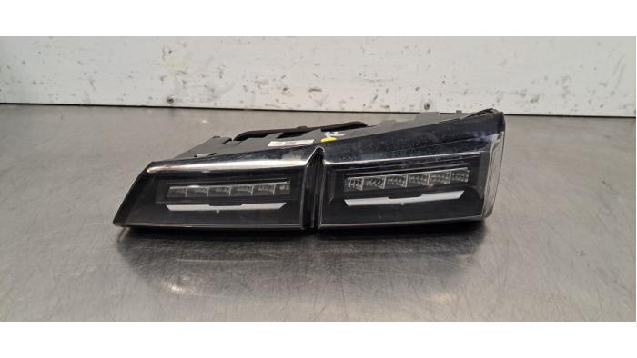 Højre baglygte Peugeot 408