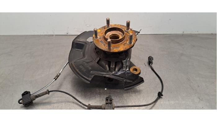 Fusee rechts-voor Mazda CX-5