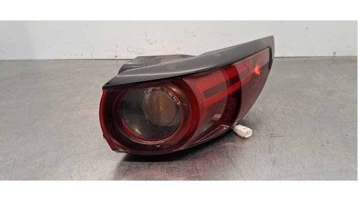 Luz trasera derecha Mazda CX-5