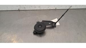 Gebruikte Claxon Toyota Yaris IV (P21/PA1/PH1) 1.5 12V Hybrid 115 Prijs € 18,15 Inclusief btw aangeboden door Autohandel Didier