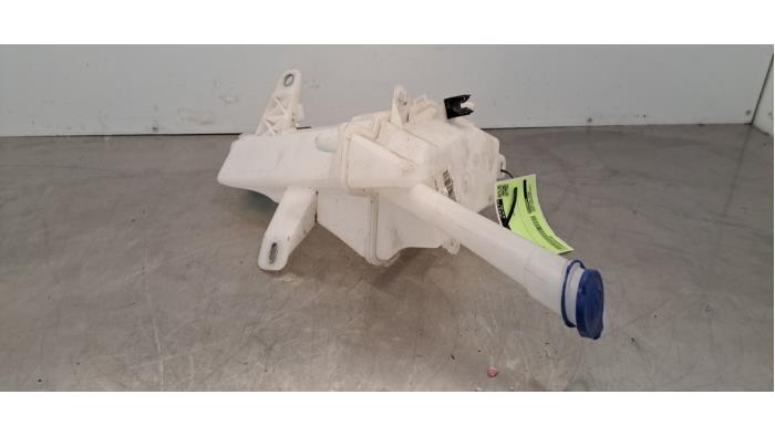 Ruitensproeiertank voor Toyota Yaris