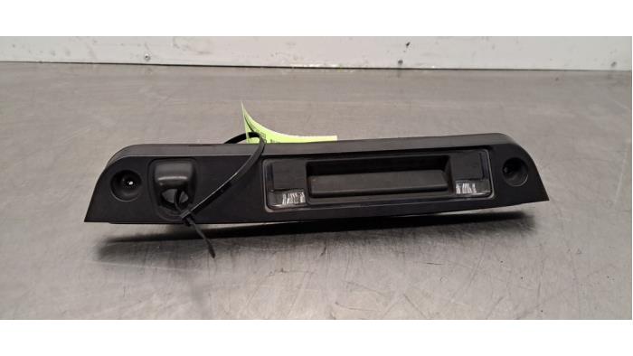 Poignée couvercle coffre Volvo EC40