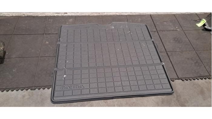 Kofferbak Mat Volvo EC40