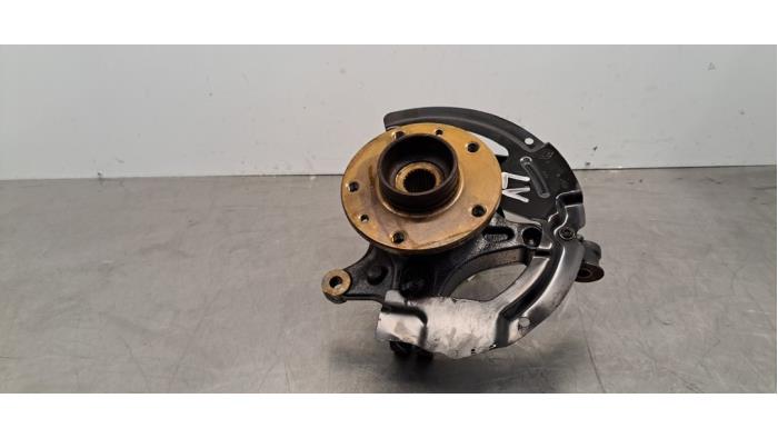 Knuckle, front left Renault Megane Break