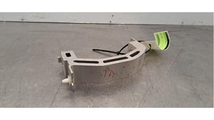 Steun (diversen) Volvo EC40