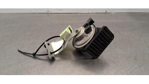 Gebruikte Toeter Volvo EC40 Single Motor 70 kWh Prijs € 24,20 Inclusief btw aangeboden door Autohandel Didier