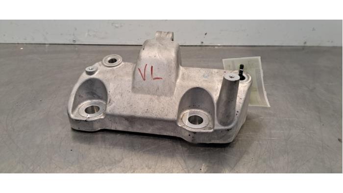 Motorsteun Volvo EC40