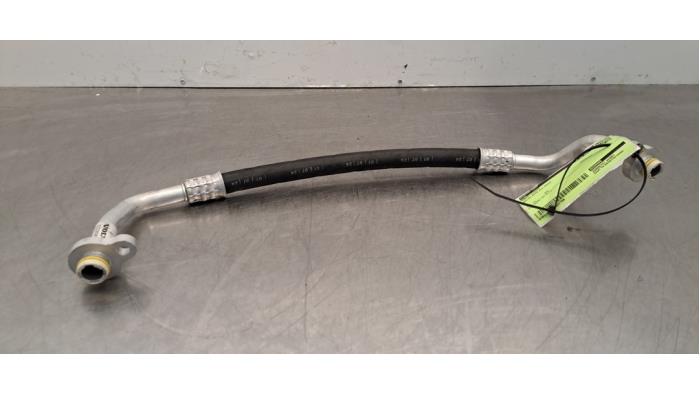 Airco Leiding Volvo EC40