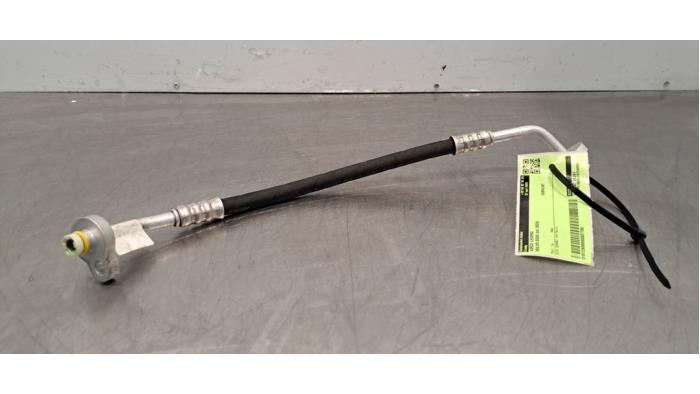 Airco Leiding Volvo EC40