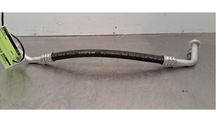 Airco Leiding Volvo EC40