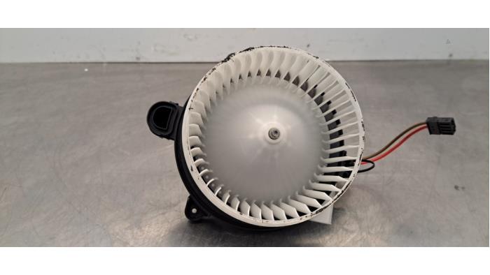 Kachel Ventilatiemotor Volvo EC40